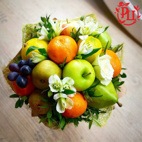 Букет из фруктов и цветов "Летняя прохлада"