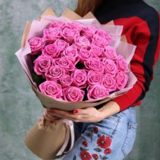 Букет из 27 розовых роз
